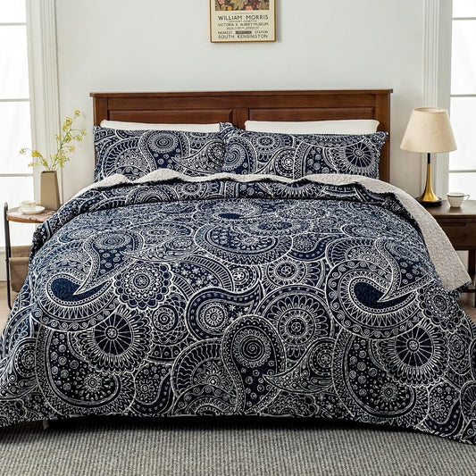 Whale Flotilla Reversible Paisley Quilts King Size, Lightweight Boho Printed Bedspreads Coverlets Quilt Bedding Set with 2 Pillow Shams for All Seasons, Navy/Bone