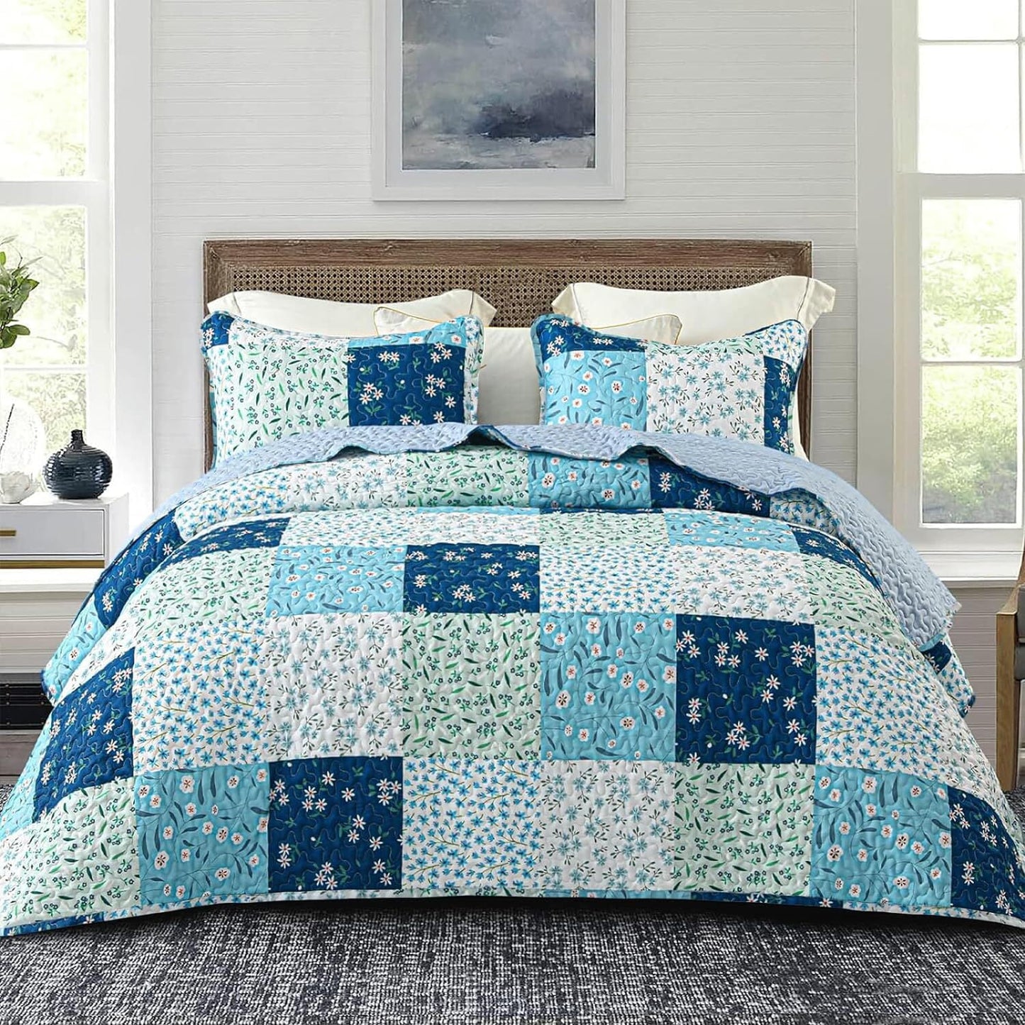 Whale Flotilla Reversible Quilts with Plaid Patchwork Pattern，Full/Queen Size Lightweight Bedspreads including 2 Pillow Shams