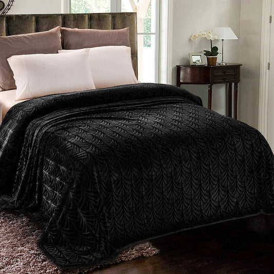 Whale Flotilla Flannel Fleece Twin Size Bed Blanket, Soft Velvet Lightweight Bedspread Plush Fluffy Coverlet Vintage Design Decorative Blanket for All Season, 90x66 Inch, Black