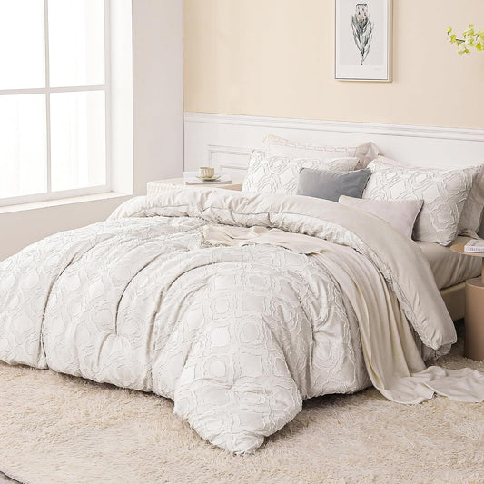 Whale Flotilla 3-Piece Tufted King Size Comforter Set, Soft Fluffy Shabby Chic Comforter for All Seasons, Farmhouse Boho Duvet Bedding Sets with 2 Pillow Shams, 90"x104", White