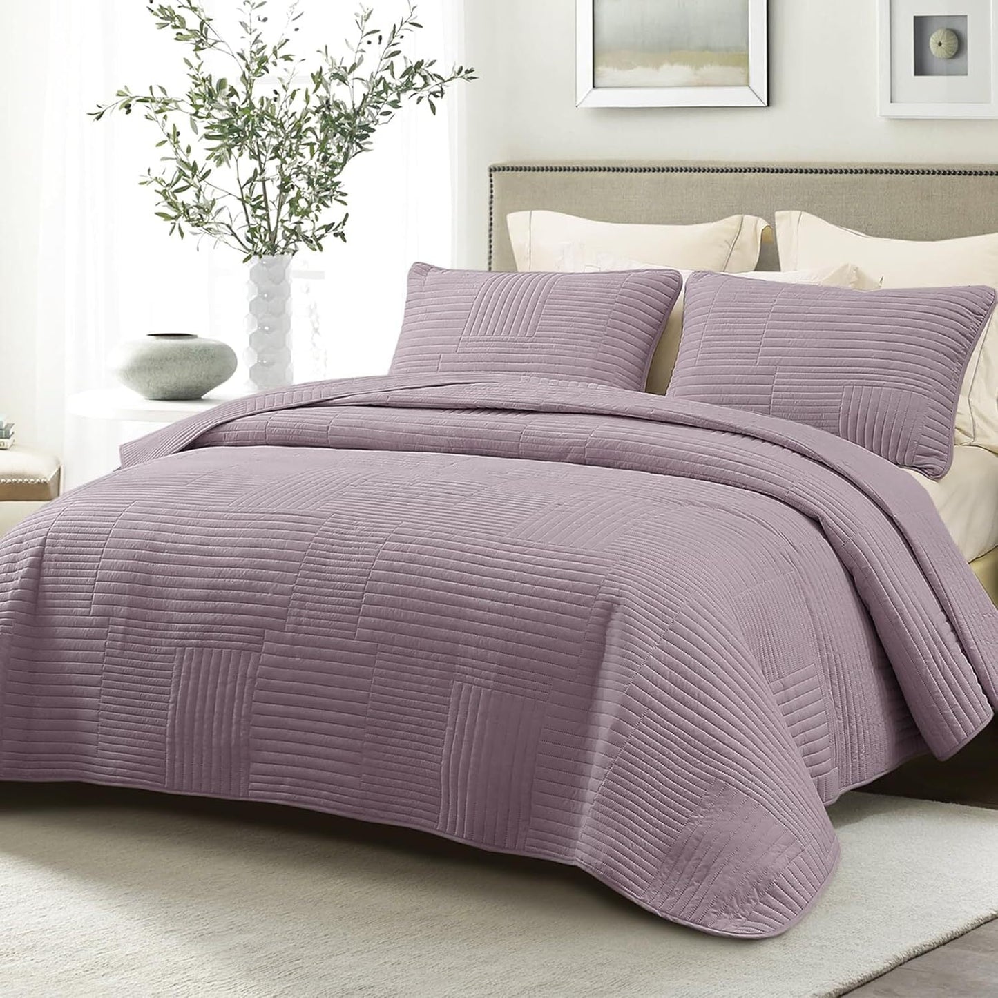 Whale Flotilla California King Quilt Set, Soft Oversized Quilts Bedspread Coverlet Striped Pattern, Lightweight Reversible Bedding Sets for All Seasons with Pillow Shams, 104x112 Inches, Lilac Ash