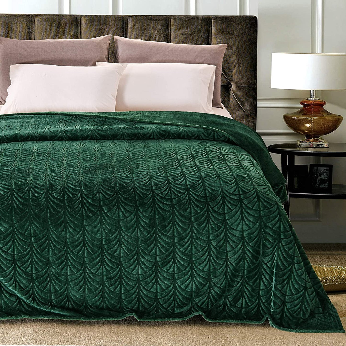 Whale Flotilla Flannel Fleece Twin Size(90x66 Inch) Lightweight Bed Blanket, Soft Velvet Bedspread Plush Fluffy Coverlet Palm Leaf Design Decorative Blanket for All Seasons, Dark Green¡­