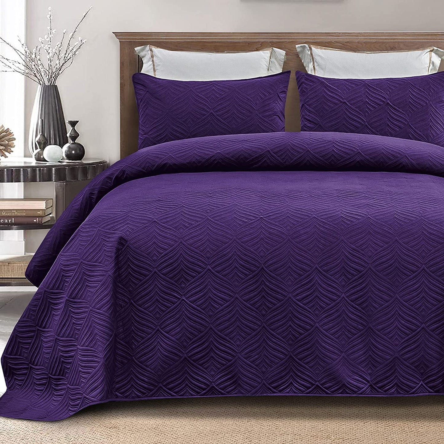 Whale Flotilla 3-Piece California King Size Quilt Set, Soft Ultrasonic Embossed Bedding Set, Lightweight Bedspread Coverlet with Vintage Pattern, Reversible Bed Cover for All Seasons, Vintage Purple