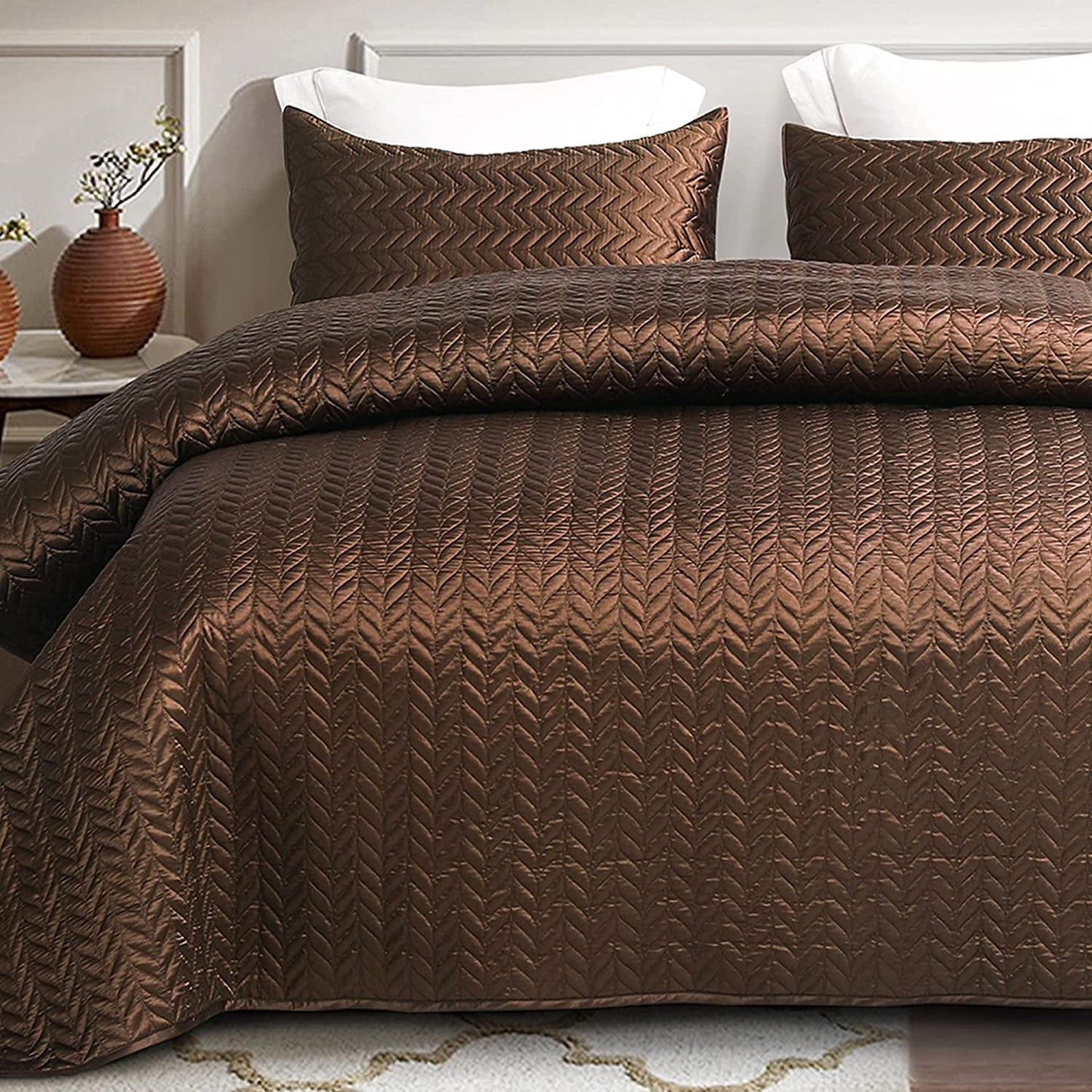 Whale Flotilla 3-Piece Luxury Satin Quilt Set King Size, Reversible Lightweight Coverlet Bedspreads Bedding Set with Pillow Shams,94x104 Inches, Brown