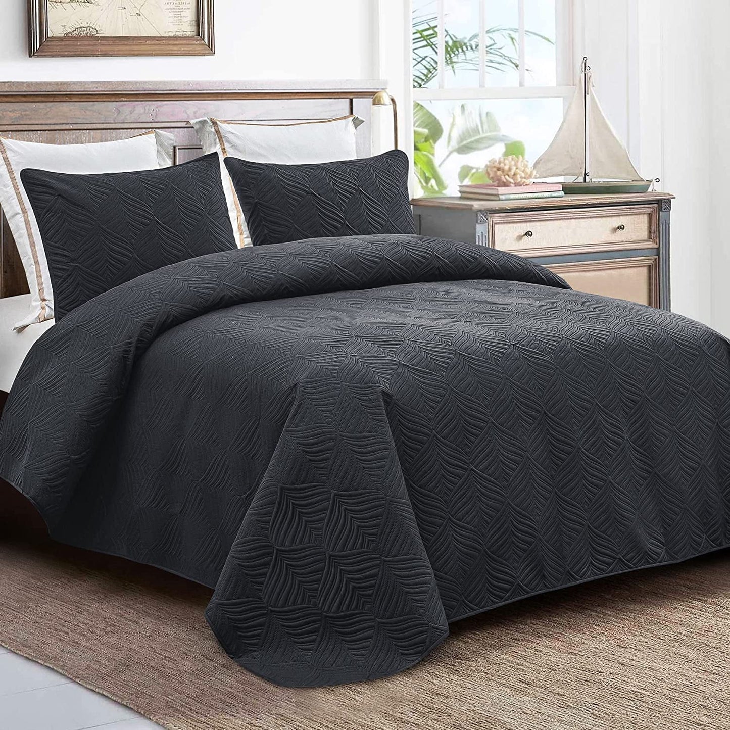 Whale Flotilla 3-Piece California King Size Quilt Set, Soft Ultrasonic Embossed Bedding Set, Lightweight Bedspread Coverlet with Vintage Pattern, Reversible Bed Cover for All Seasons, Dark Grey