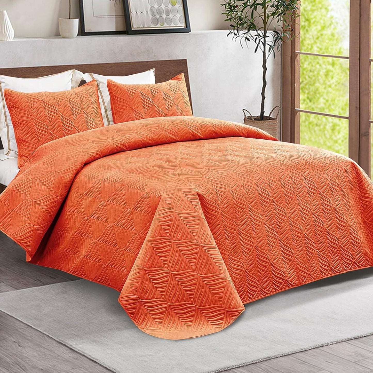 Whale Flotilla 3-Piece King Size Quilt Set, Soft Ultrasonic Embossed Bedding Set, Lightweight Bedspread Coverlet with Vintage Pattern, Reversible Bed Cover for All Seasons, Vintage Burnt Orange