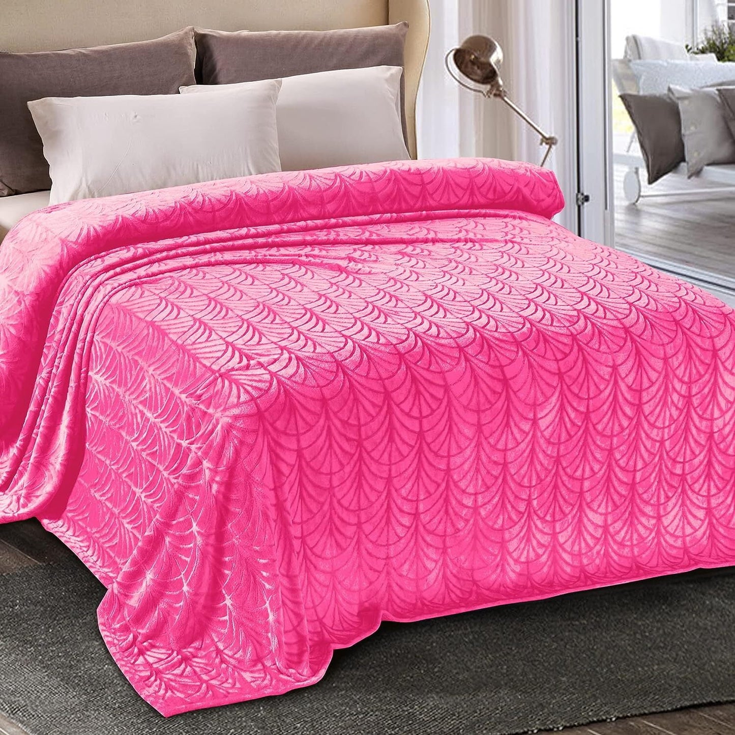 Whale Flotilla Flannel Fleece Twin Size Bed Blanket, Soft Velvet Lightweight Bedspread Plush Fluffy Coverlet Vintage Design Decorative Blanket for All Season, 90x66 Inch, Hot Pink