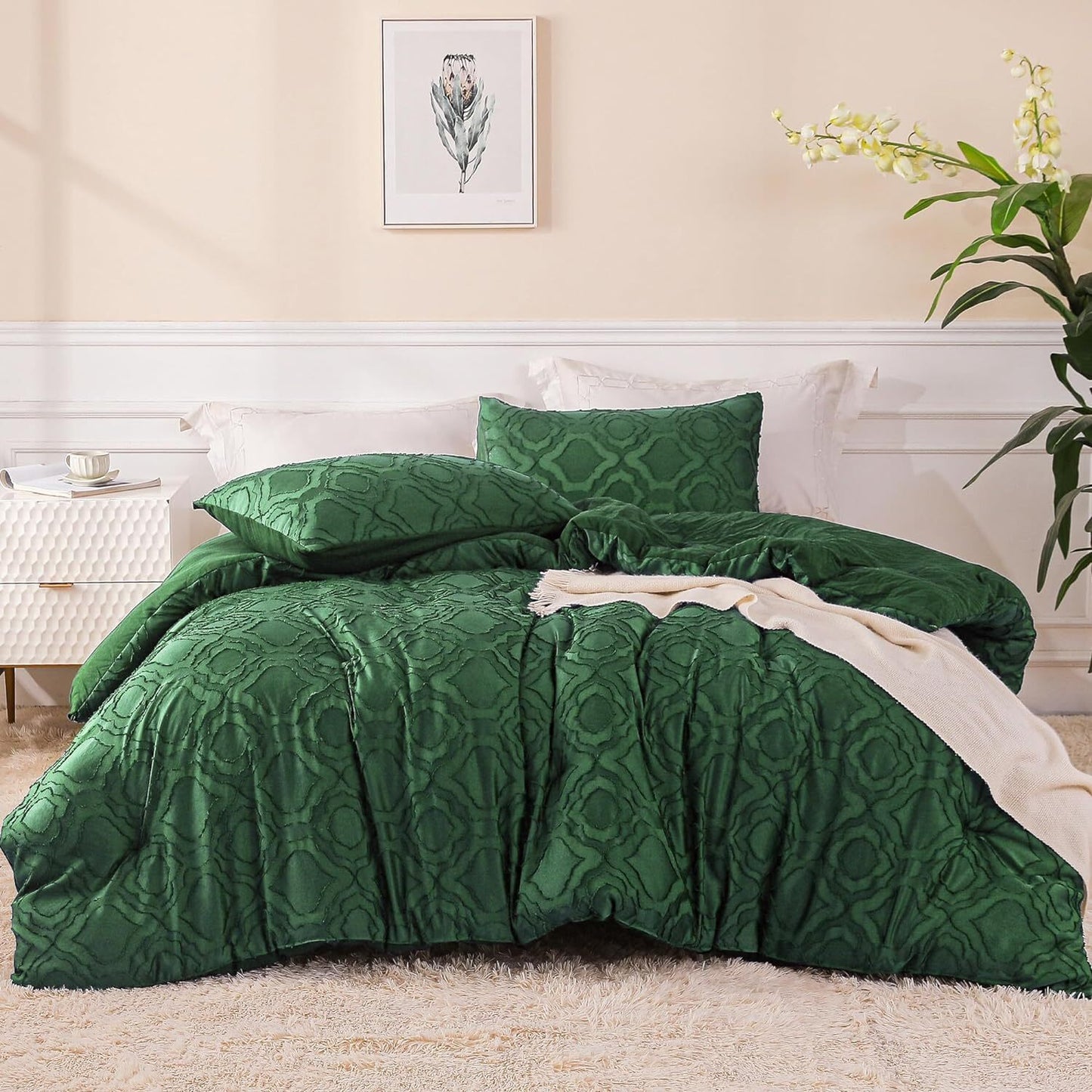 Whale Flotilla 3-Piece Tufted King Size Comforter Set, Soft Fluffy Shabby Chic Comforter for All Seasons, Farmhouse Boho Duvet Bedding Sets with 2 Pillow Shams, 90"x104", Deep Green