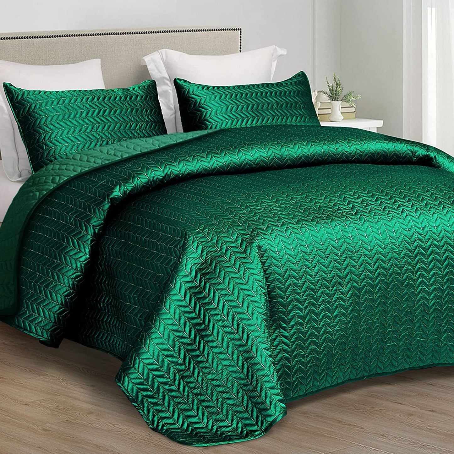 Whale Flotilla 3-Piece Silk Satin Quilt Set King Size, Reversible Lightweight Coverlet Bedspreads Bedding Set with Pillow Shams, Deep Green