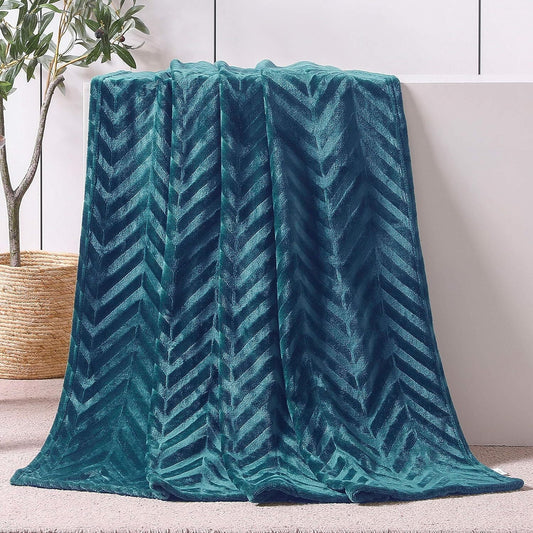 Whale Flotilla Fleece Throw Blanket for Couch, Soft Fluffy Sofa Bed Blanket with Chevron Pattern for All Season, Warm and Lightweight, 50x60 Inch, Teal